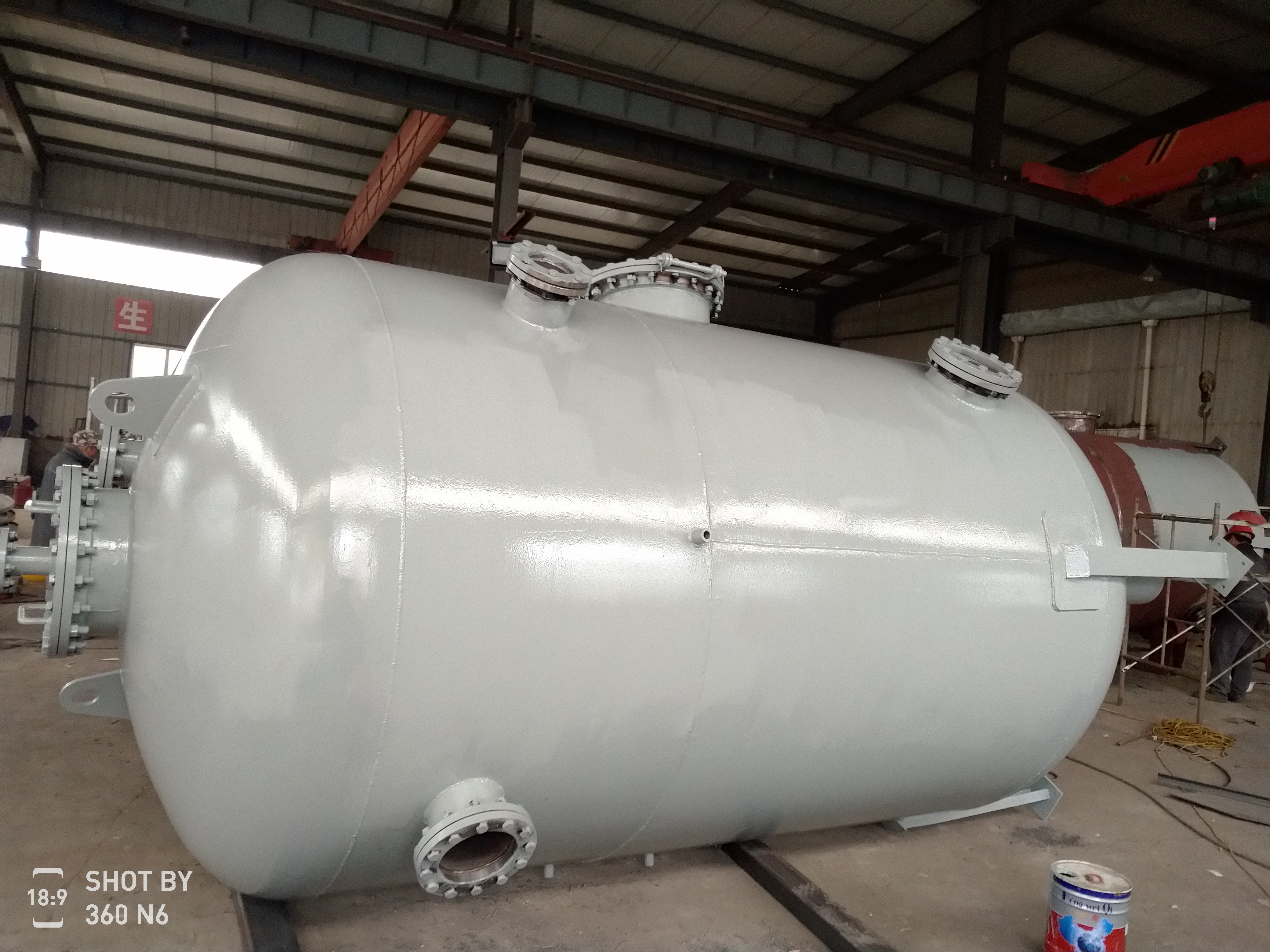 巨鹿热力除氧器和给水加热器的对比